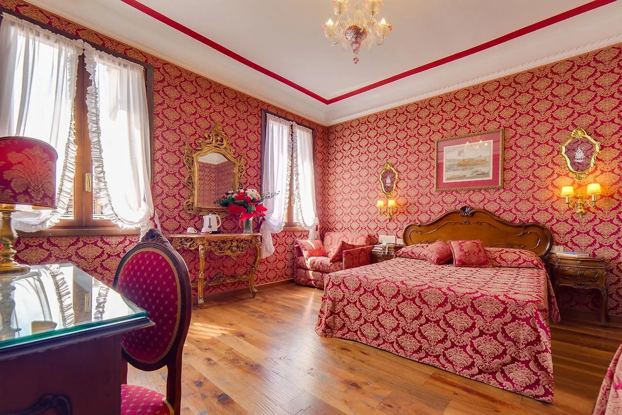 Antica Locanda Sturion Residenza D'Epoca Venice 3*,