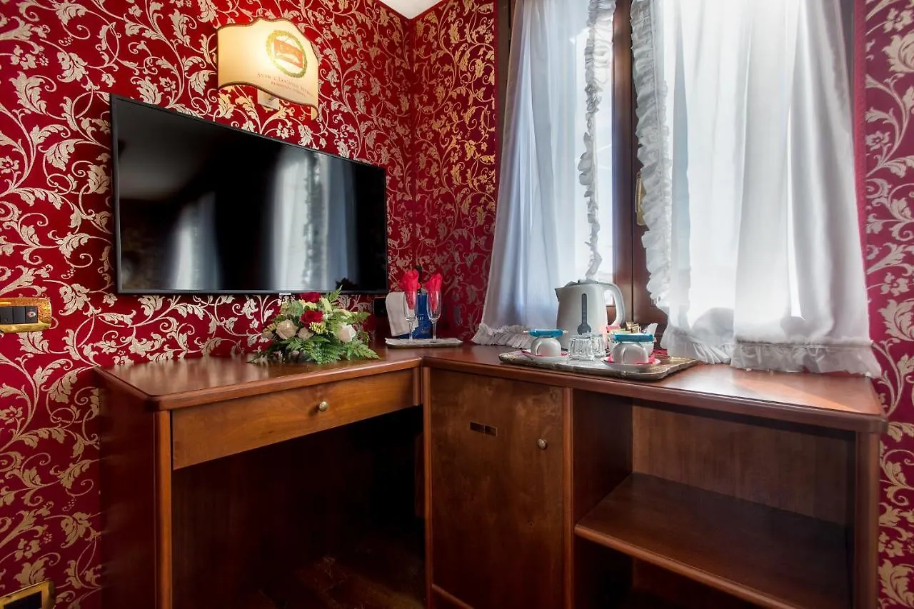 *** Hotel Antica Locanda Sturion Residenza D'Epoca Venice Italy
