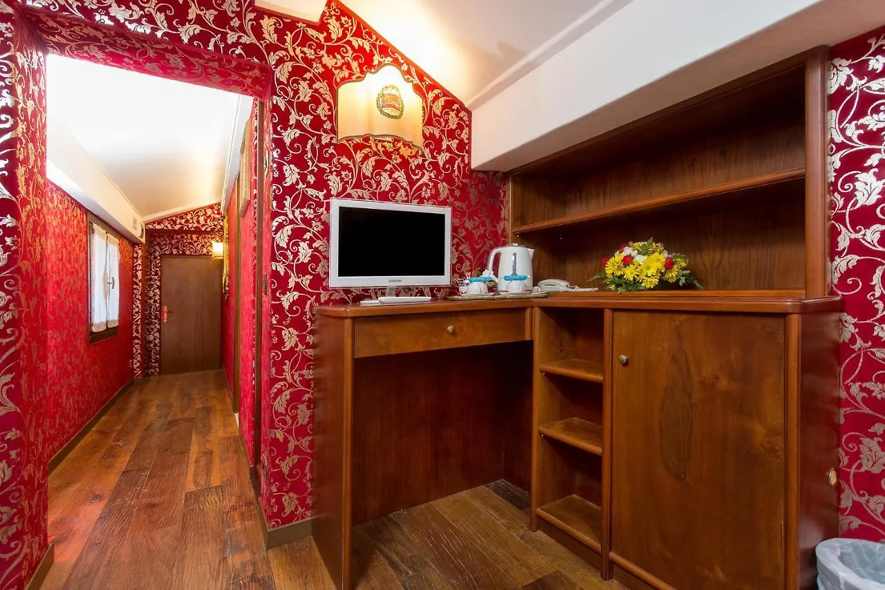 *** Hotel Antica Locanda Sturion Residenza D'Epoca Venice Italy