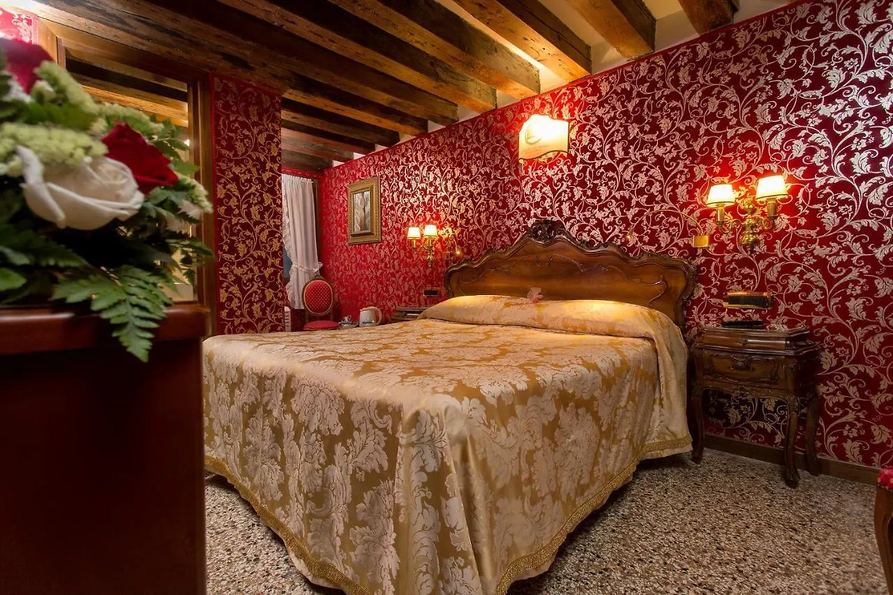 Antica Locanda Sturion Residenza D'Epoca Venice